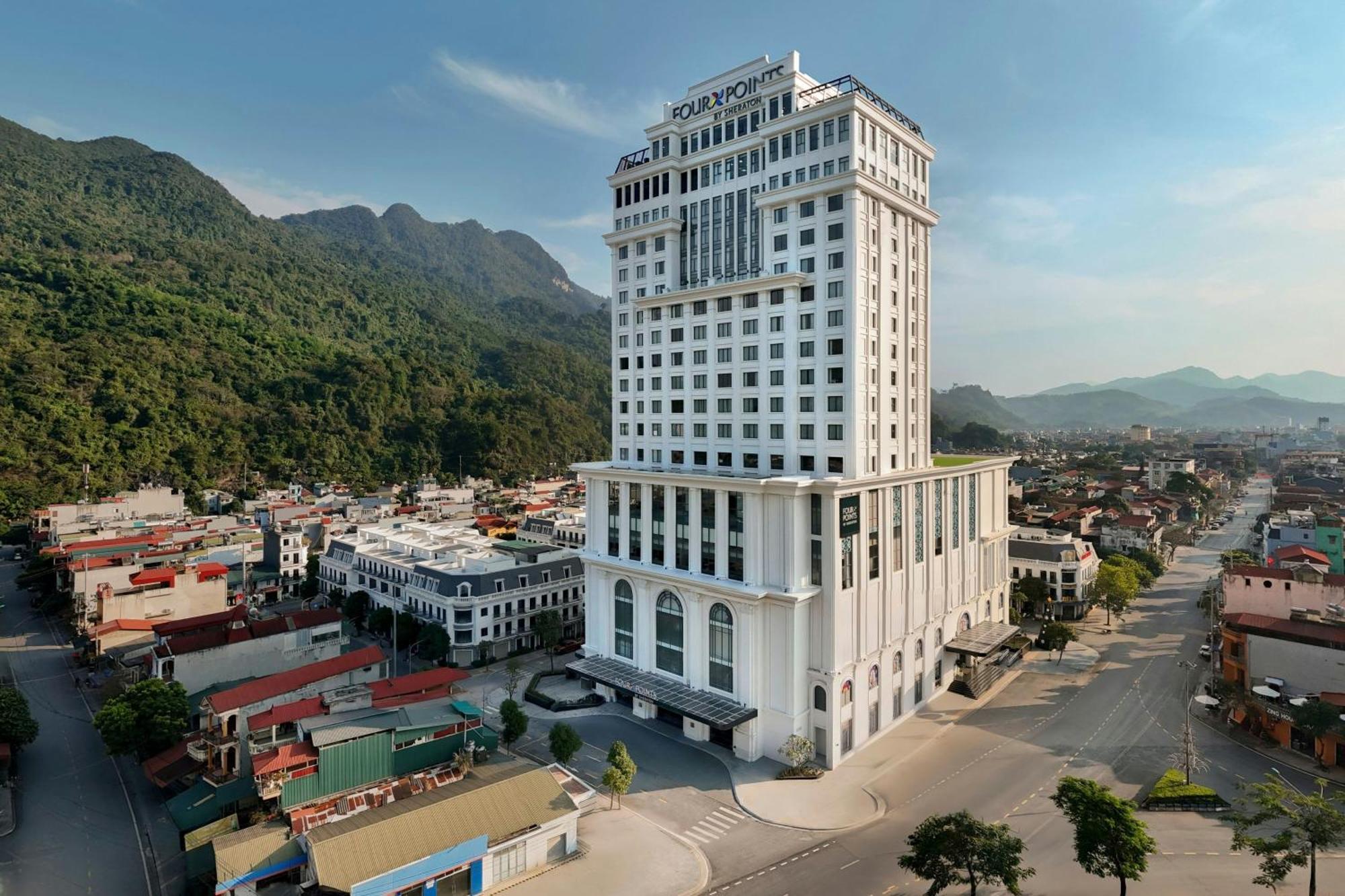 Four Points By Sheraton Ha Giang Extérieur photo